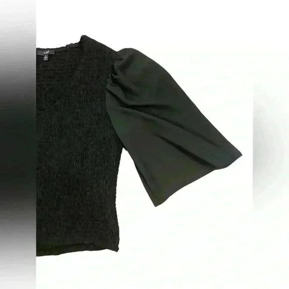 DREW Black Puff Sleeve Scrunch V-Neck Size Small - Picture 3 of 8